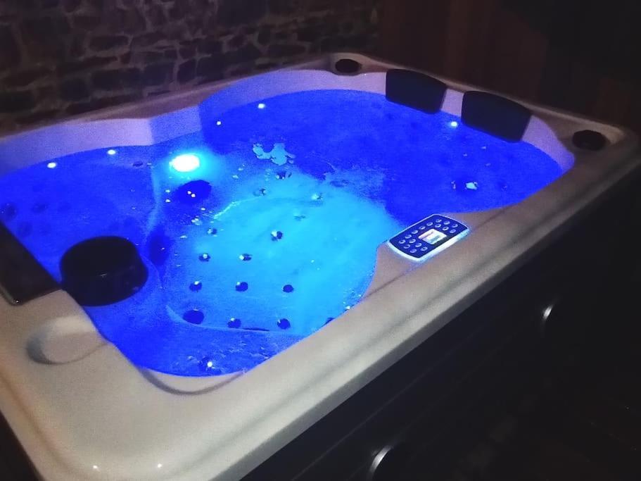 La Chouette Detente Fougères Екстериор снимка