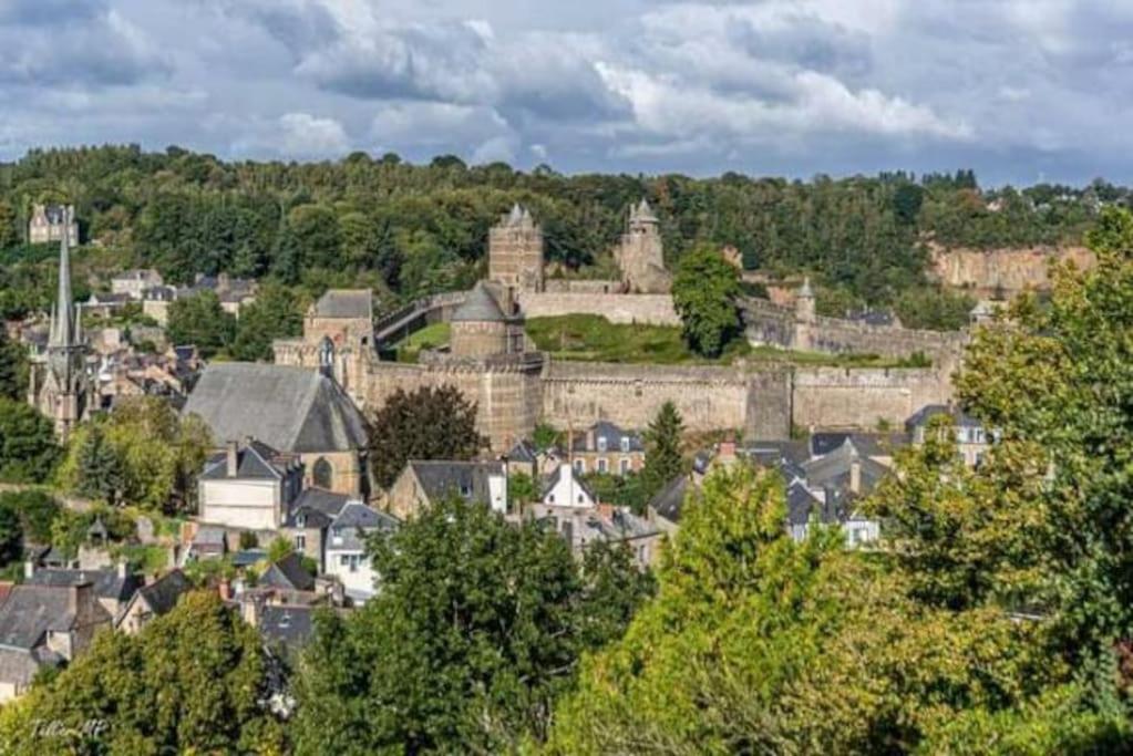 La Chouette Detente Fougères Екстериор снимка